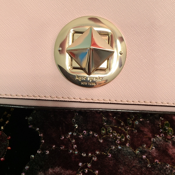 GIVEAWAY Kate Spade Clutch FILLED W GOODIES! - Picture 7 of 7